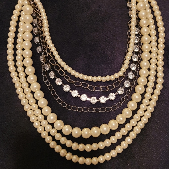 Eye catching  7 strand statement peice - Picture 2 of 3